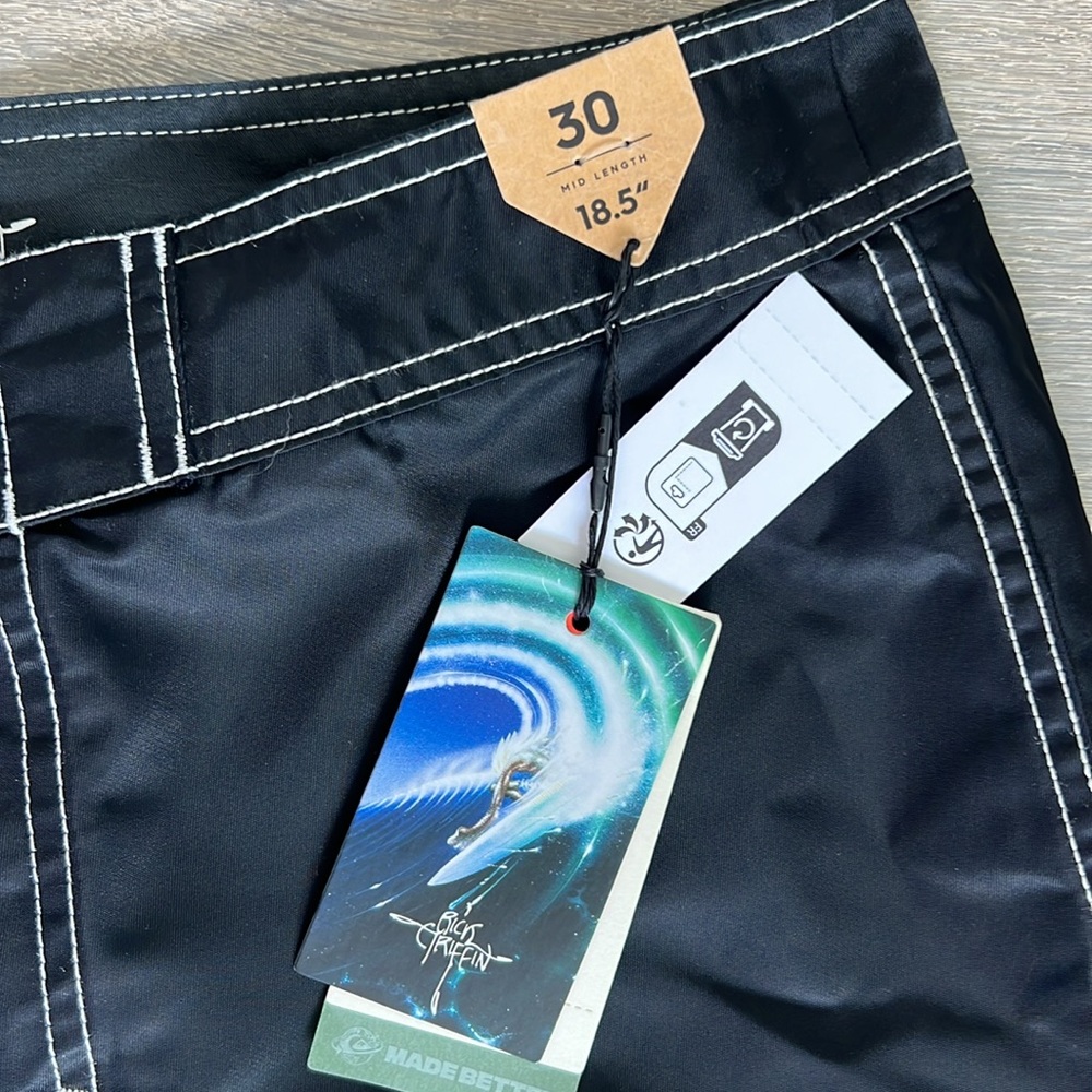 Quicksilver Trunks - 30 - Picture 4 of 6